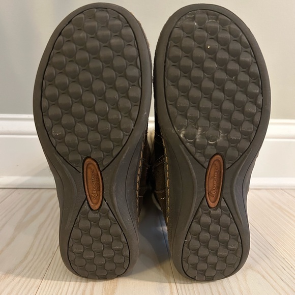 Baretraps size 6 in brown like new - Picture 2 of 2